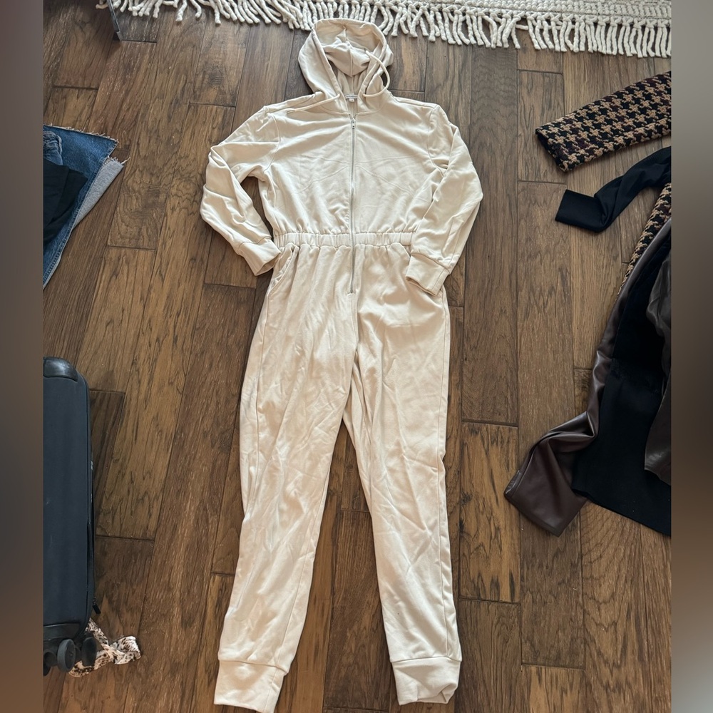 Weworewhat jumpsuit sweat set